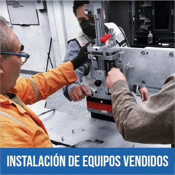 Instalación profesional de equipos de automatización industrial en planta
